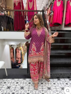 SCF0125-01 Crepe Printed Embroidered Suit Set