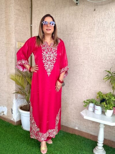 SCF0239-01 Embroidered Silk Pheran Set