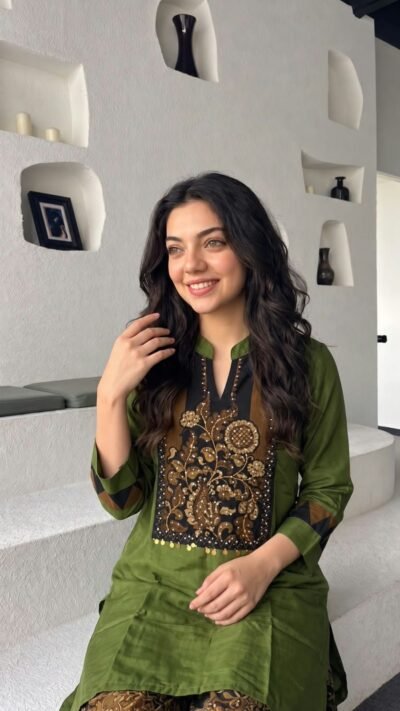 SCF0263-03 Handwork Crepe Top & Sharara Set