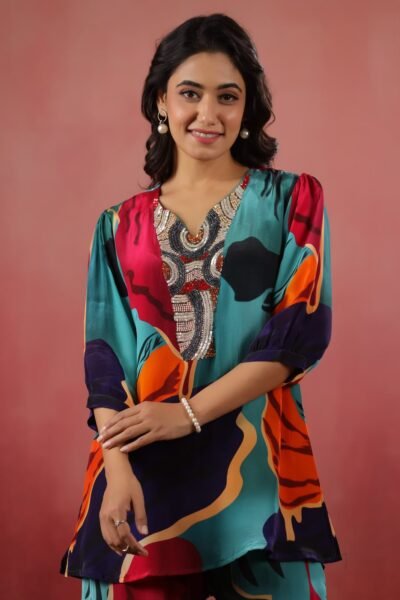 SCF0267-02 Silk Pheran Set with Embroidery